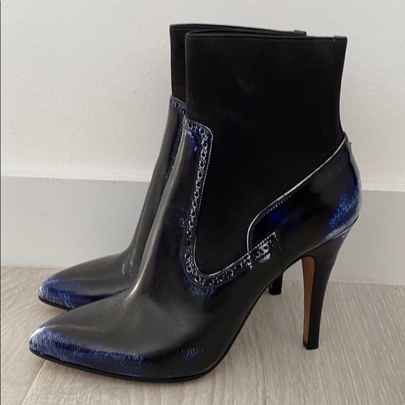 BRAND NEW! Madison Martin Margiela booties - Picture 2 of 5